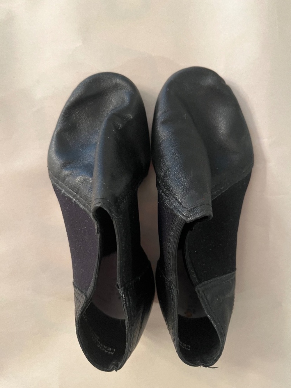 Capezio E-Series Childrens Slip-On Leather Jazz Shoes Black Size 2.5 M
